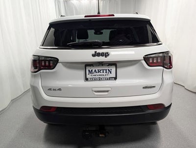 2022 Jeep Compass Latitude Lux 4x4