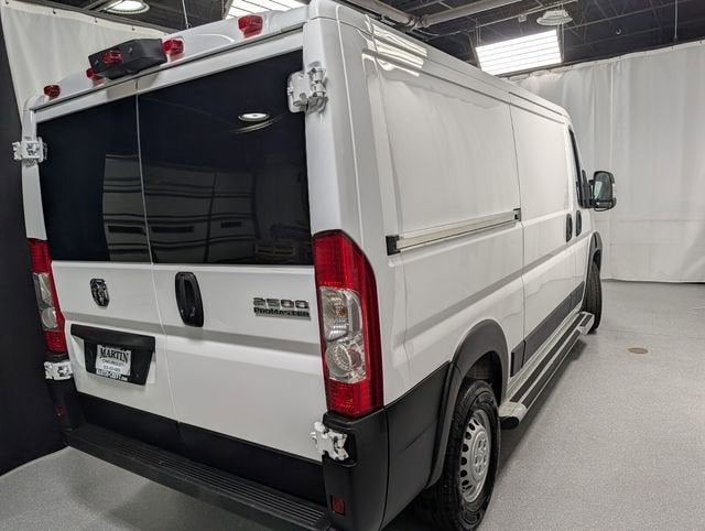 2025 RAM ProMaster Cargo Van Tradesman