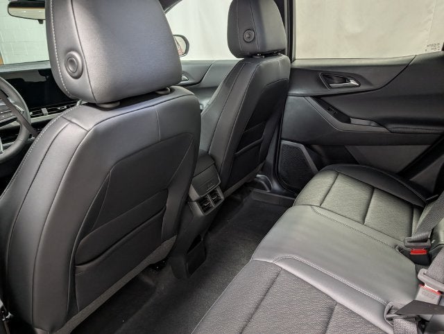 2027 Chevrolet Equinox LT - Photo 13