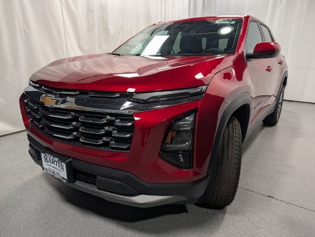 2027 Chevrolet Equinox LT - Photo 7