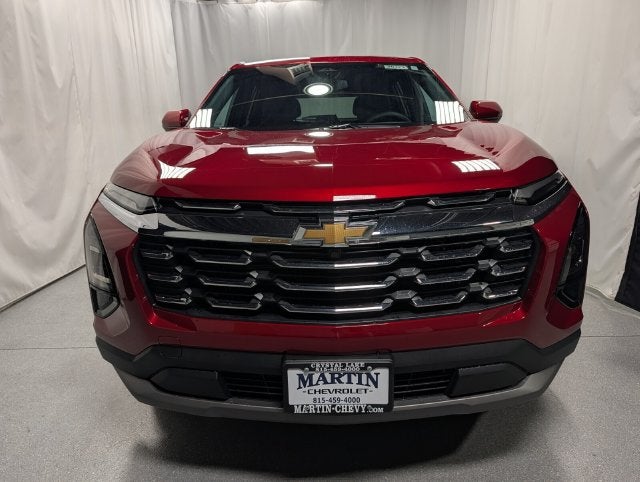 2027 Chevrolet Equinox LT - Photo 8