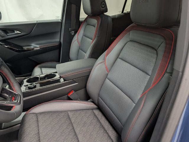 2027 Chevrolet Equinox RS - Photo 11
