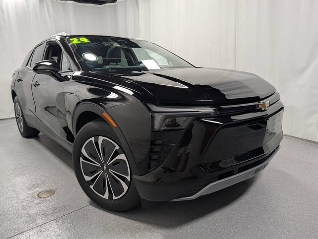 Used 2024 Chevrolet Blazer EV LT with VIN 3GNKDBRJ7RS288620 for sale in Crystal Lake, IL