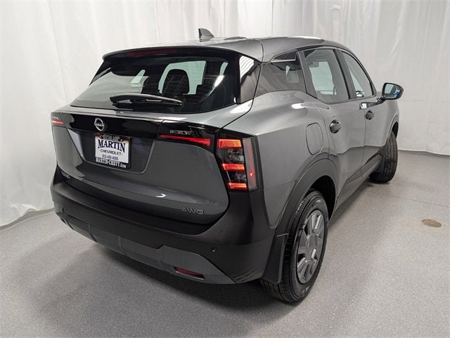 2025 Nissan Kicks S Intelligent AWD