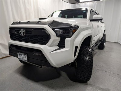 2025 Toyota Tacoma 4WD SR