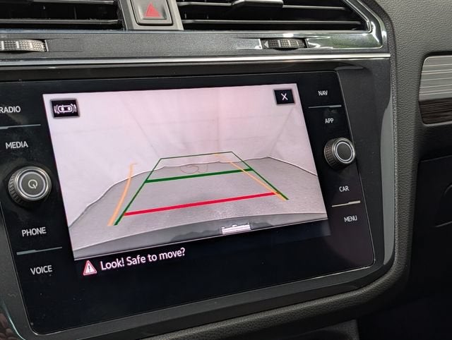 2022 Volkswagen Tiguan 2.0T SEL R-Line