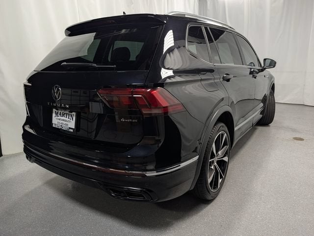 2022 Volkswagen Tiguan 2.0T SEL R-Line