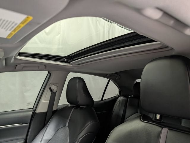 2024 Toyota Camry Hybrid XLE