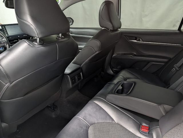 2024 Toyota Camry Hybrid XLE