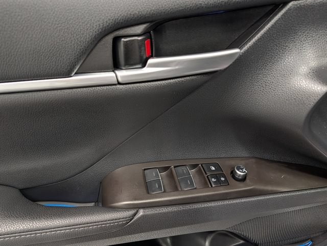 2024 Toyota Camry Hybrid XLE