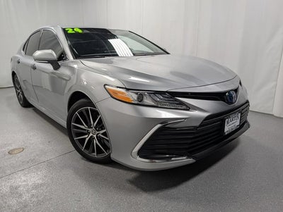 2024 Toyota Camry Hybrid XLE