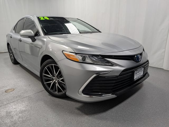 2024 Toyota Camry Hybrid XLE