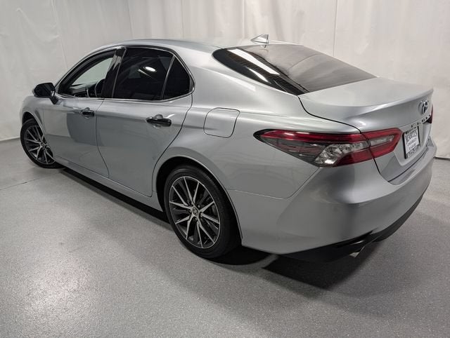 2024 Toyota Camry Hybrid XLE