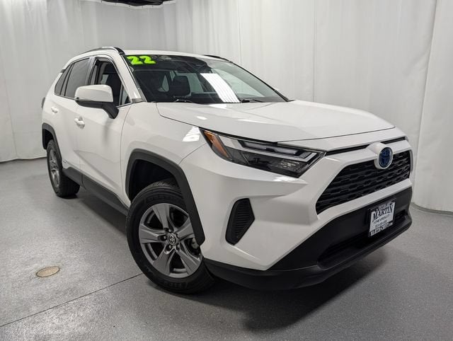 2022 Toyota RAV4 Hybrid XLE