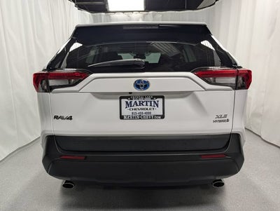 2022 Toyota RAV4 Hybrid XLE