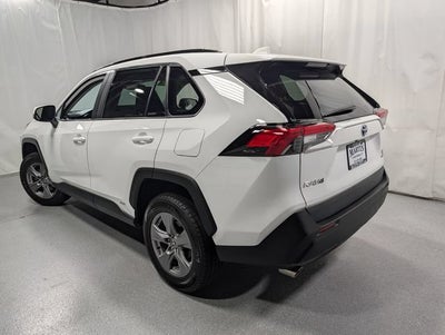 2022 Toyota RAV4 Hybrid XLE
