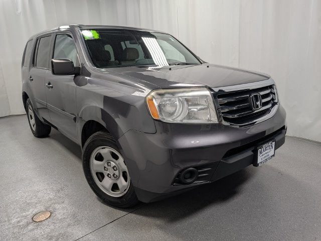 Used 2014 Honda Pilot LX with VIN 5FNYF4H23EB046137 for sale in Crystal Lake, IL