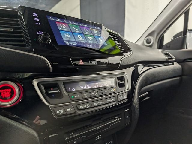 2022 Honda Pilot AWD Touring 7 Passenger