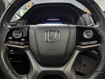 2022 Honda Pilot AWD Touring 8 Passenger