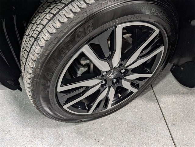 2022 Honda Pilot AWD Touring 8 Passenger