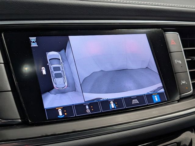 2022 Buick Enclave Essence