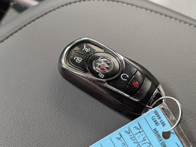 2022 Buick Enclave Essence
