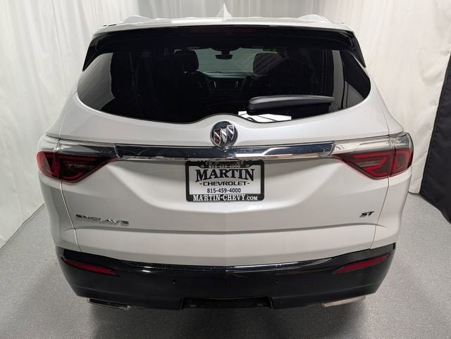 2022 Buick Enclave Essence