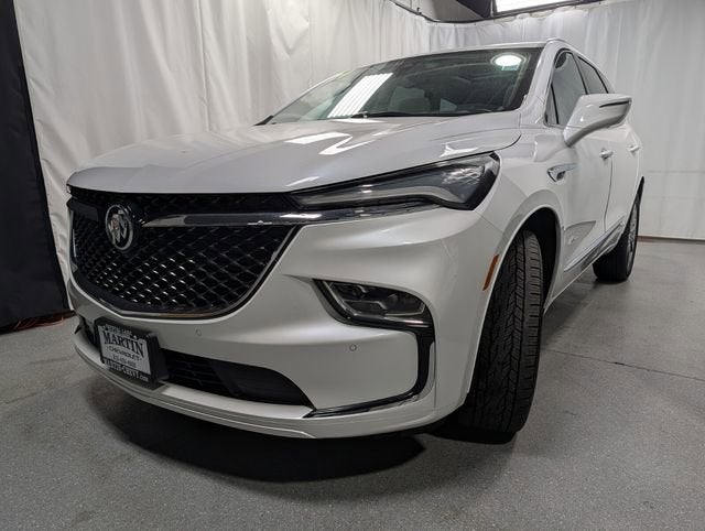 2024 Buick Enclave Avenir