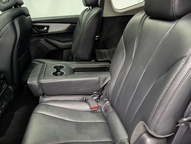 2023 Acura MDX Standard