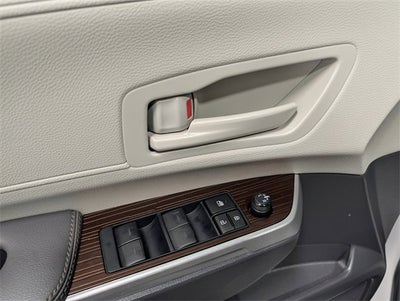 2024 Toyota Sienna LE