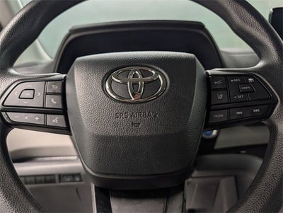 2024 Toyota Sienna LE