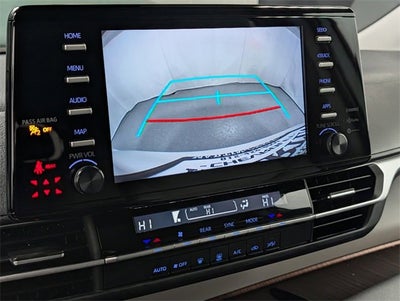 2024 Toyota Sienna LE