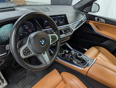 2022 BMW X7 M50i