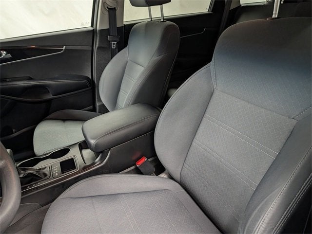 2019 Kia Sorento 2.4L LX