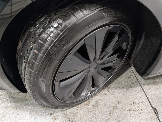 2023 Tesla Model S Standard Range