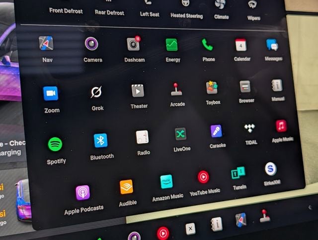 2025 Tesla Model Y Long Range