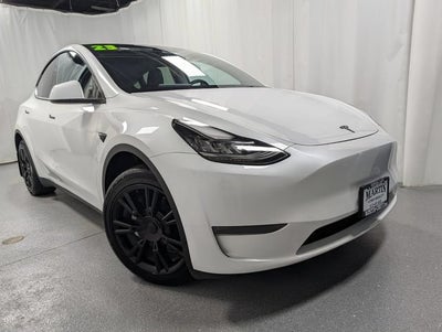 2023 Tesla Model Y Long Range