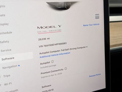 2023 Tesla Model Y Performance