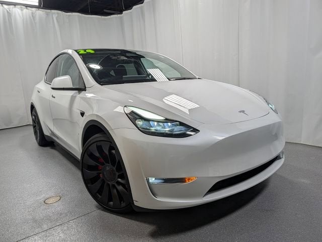 Used 2024 Tesla Model Y Performance with VIN 7SAYGDEFXRF178227 for sale in Crystal Lake, IL