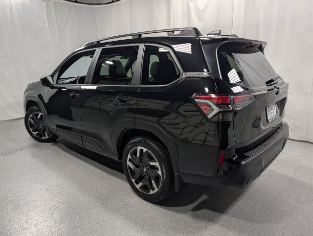 2025 Subaru Forester Premium Hybrid
