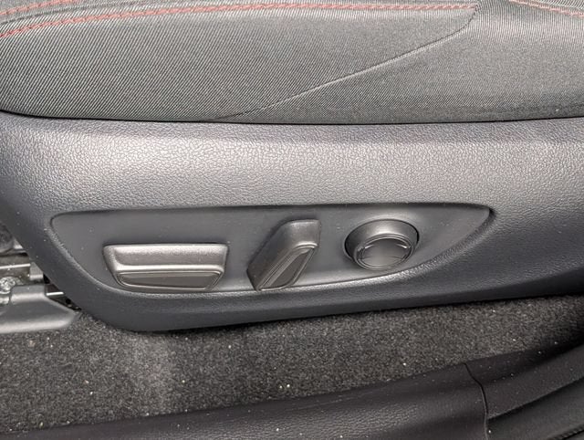 2024 Toyota RAV4 Prime SE