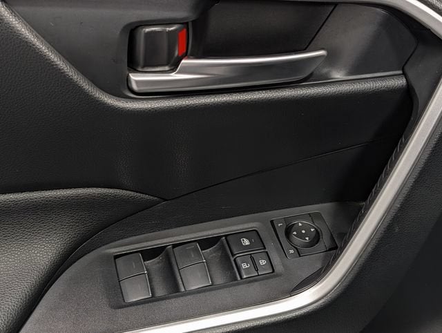 2024 Toyota RAV4 Prime SE