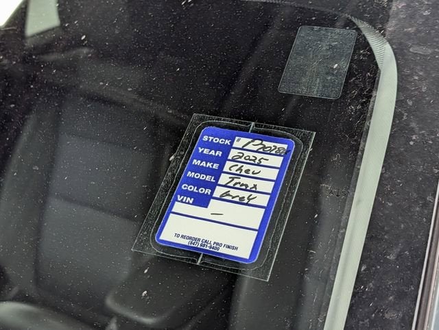 2025 Chevrolet Trax LT