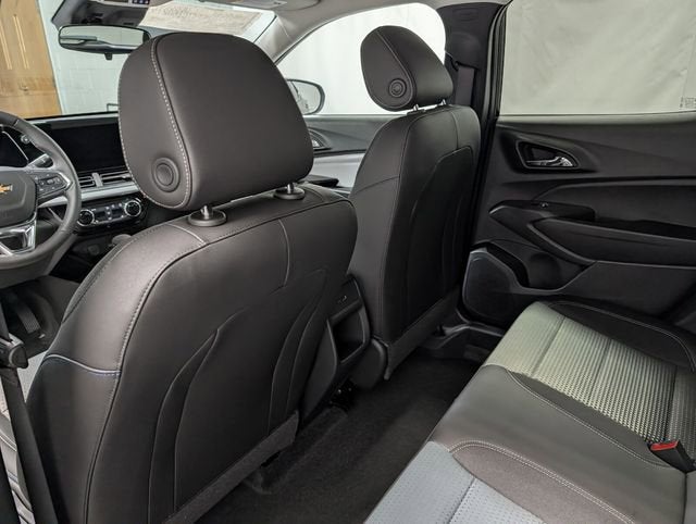 2026 Chevrolet Trax LT - Photo 12