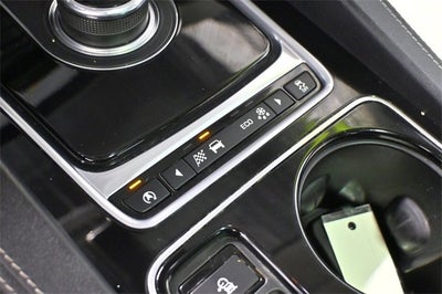 2017 Jaguar F-PACE 35t R-Sport