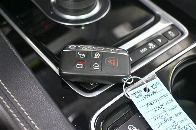 2017 Jaguar F-PACE 35t R-Sport