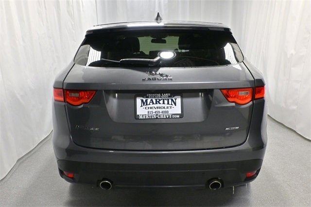 2017 Jaguar F-PACE 35t R-Sport