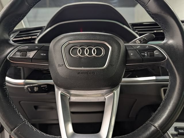 2022 Audi Q3 Premium Plus 45 TFSI S line quattro Tiptronic