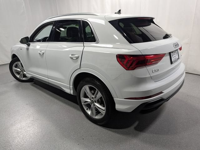 2022 Audi Q3 Premium Plus 45 TFSI S line quattro Tiptronic