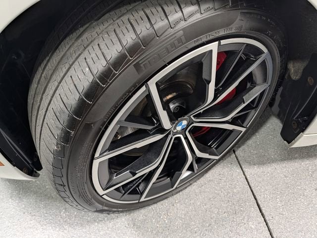 2022 BMW M550 i xDrive